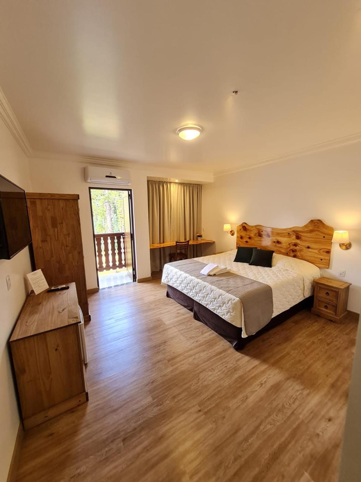 Hotel Schneider Treze Tilias Luaran gambar