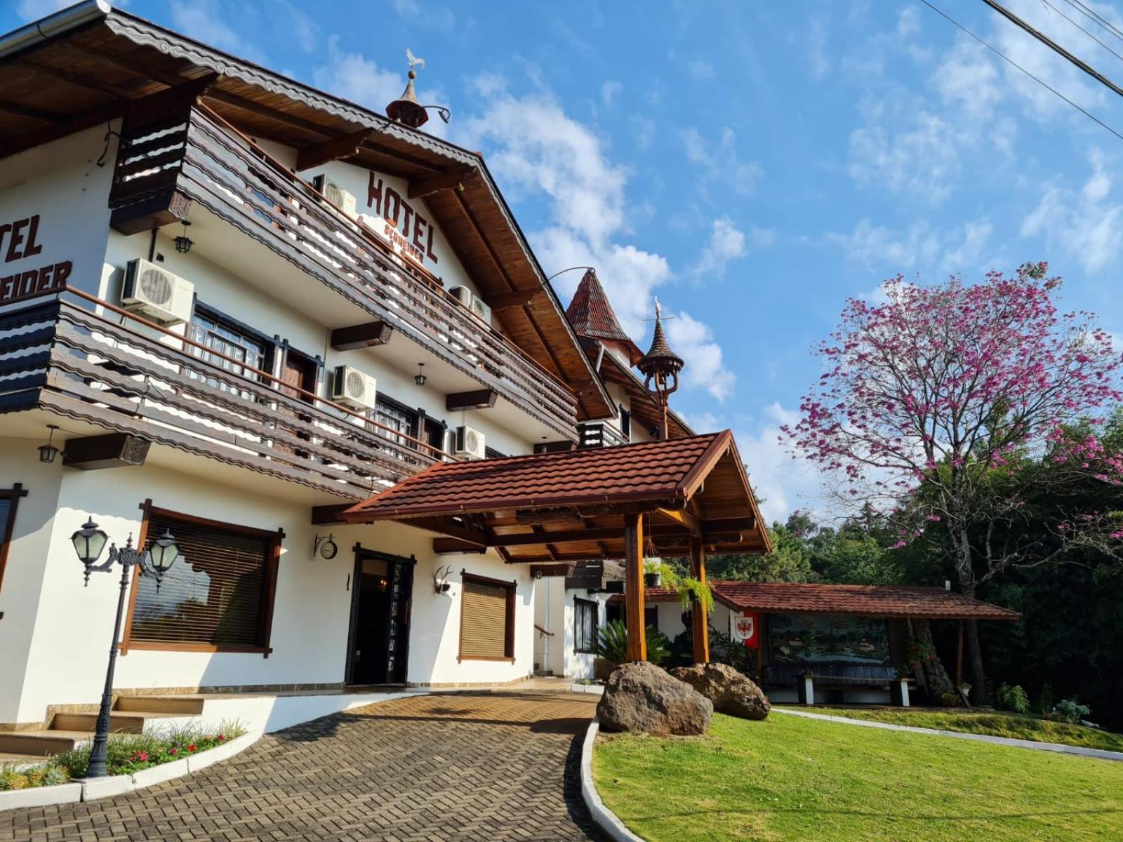 Hotel Schneider Treze Tilias Luaran gambar