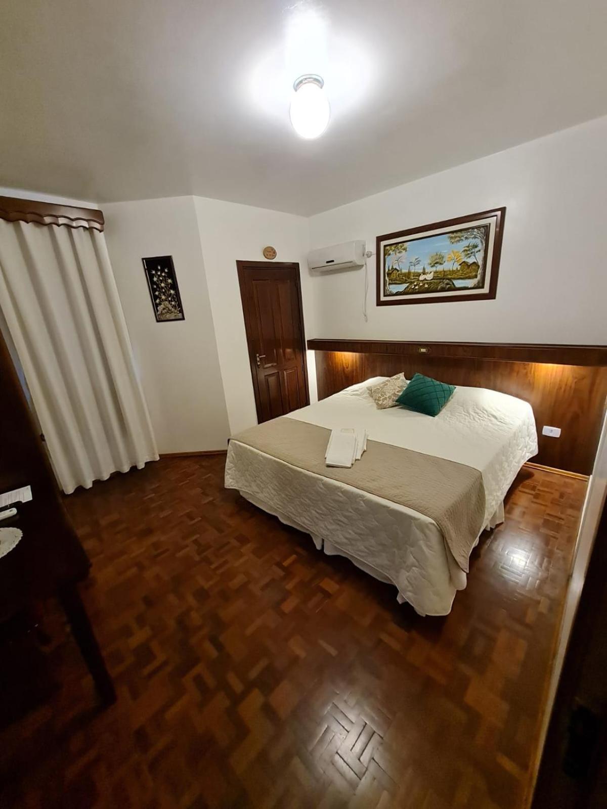 Hotel Schneider Treze Tilias Luaran gambar