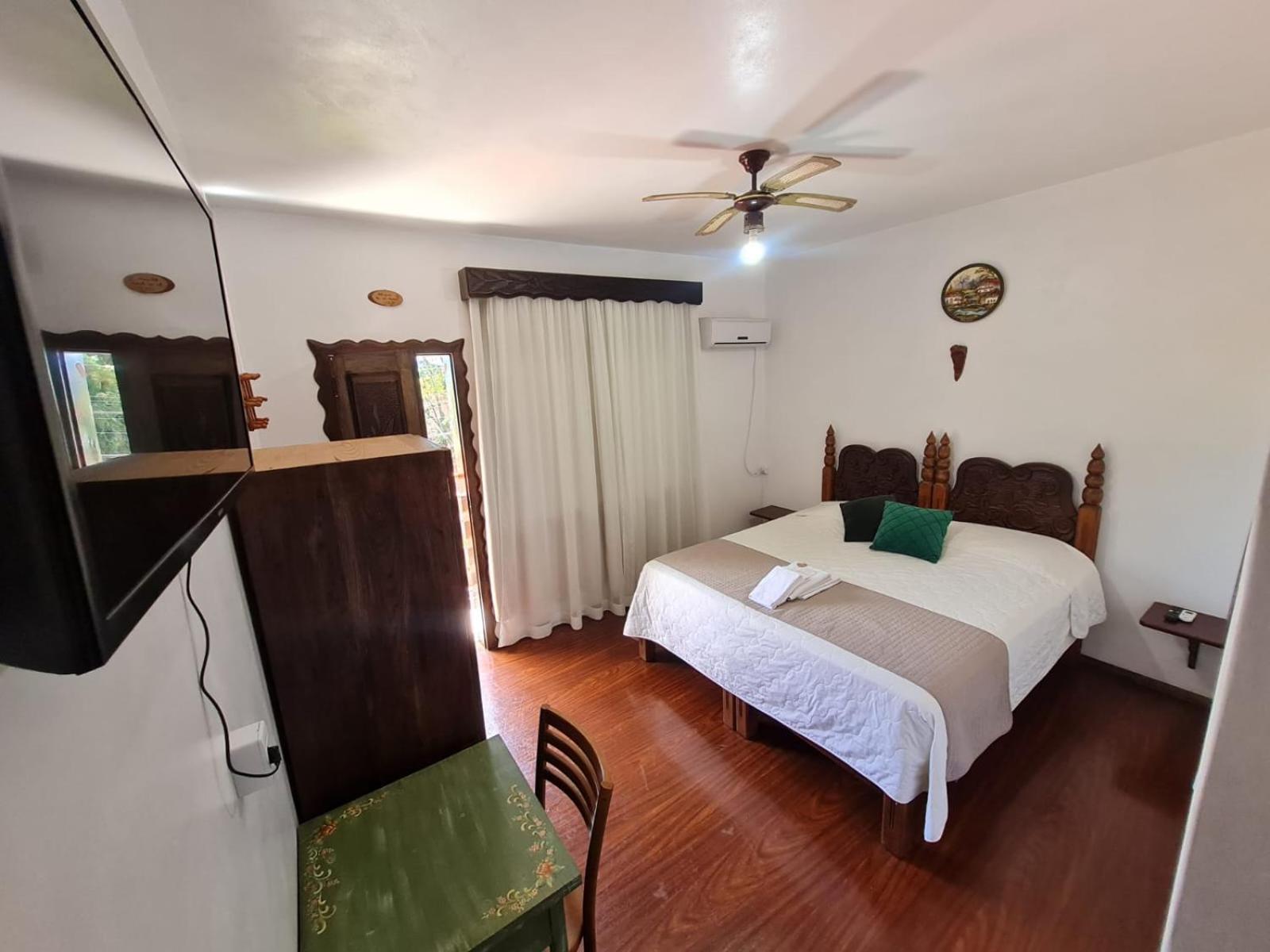 Hotel Schneider Treze Tilias Luaran gambar